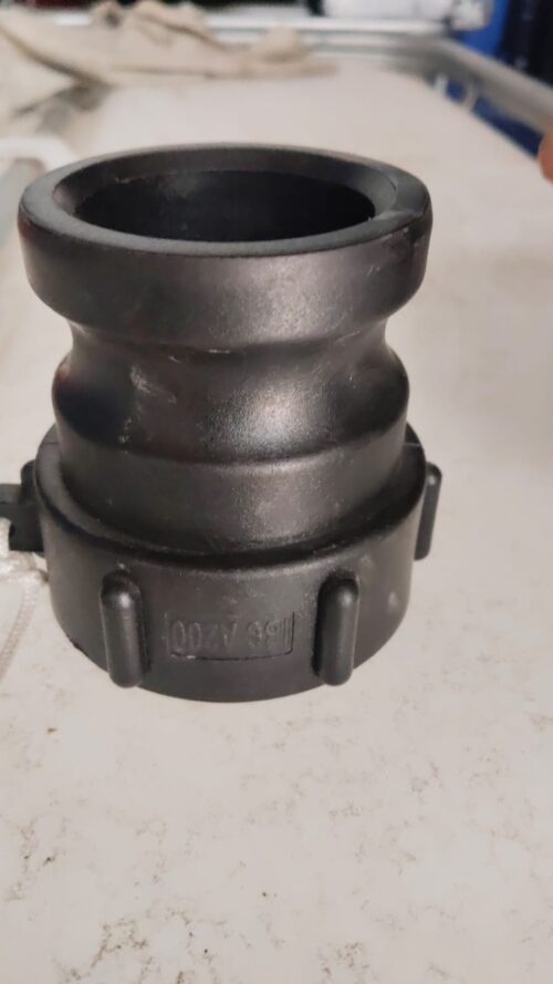 TANQUEIBC6 TANQUE IBC 1000 L HDPE JAULA GALVANIZADA VALVULA DN50 SEMINUEVO