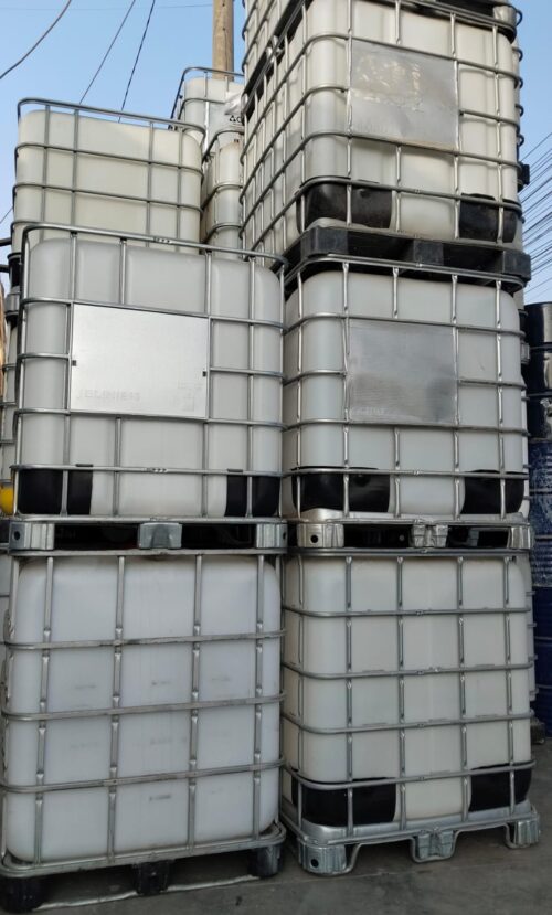 image (2) (1) TANQUE IBC 1000 L HDPE JAULA GALVANIZADA VALVULA DN50 SEMINUEVO